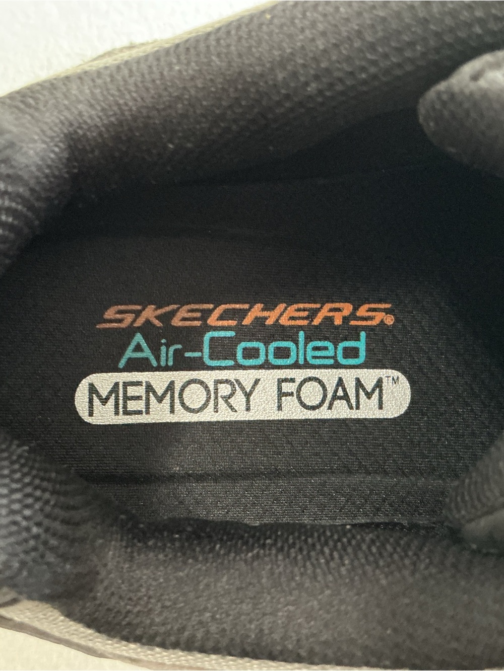 Skechers